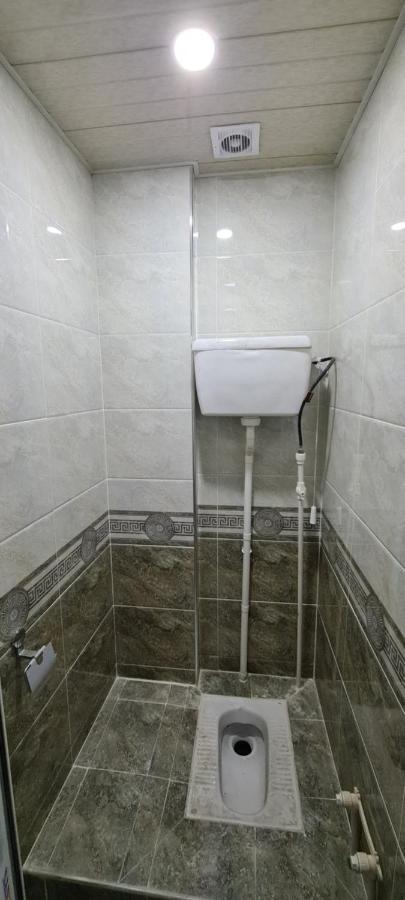 Sheykh Hostel Andizhan Екстериор снимка