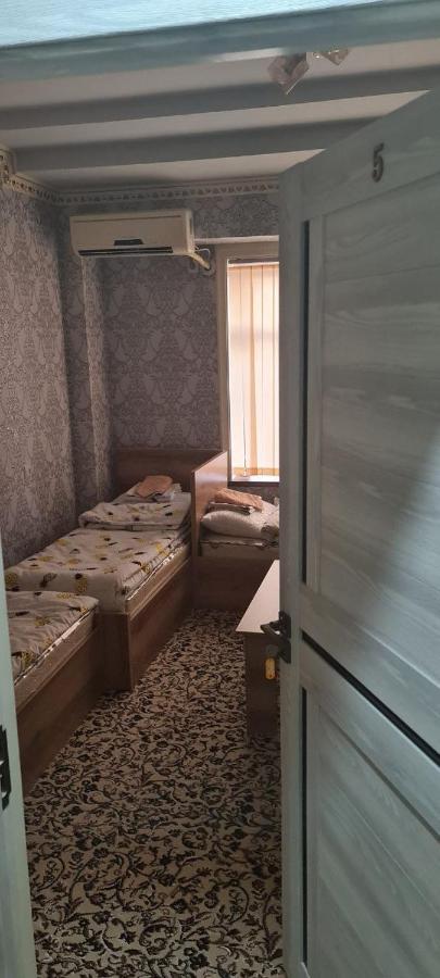 Sheykh Hostel Andizhan Екстериор снимка